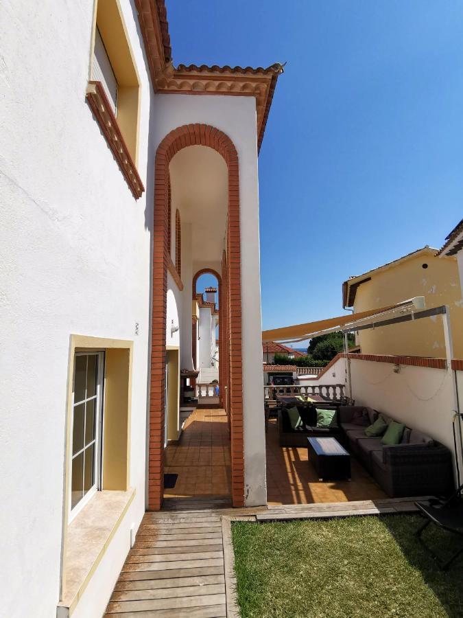 Villa Arcos Segur de Calafell Exterior photo