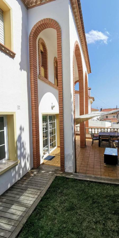 Villa Arcos Segur de Calafell Exterior photo